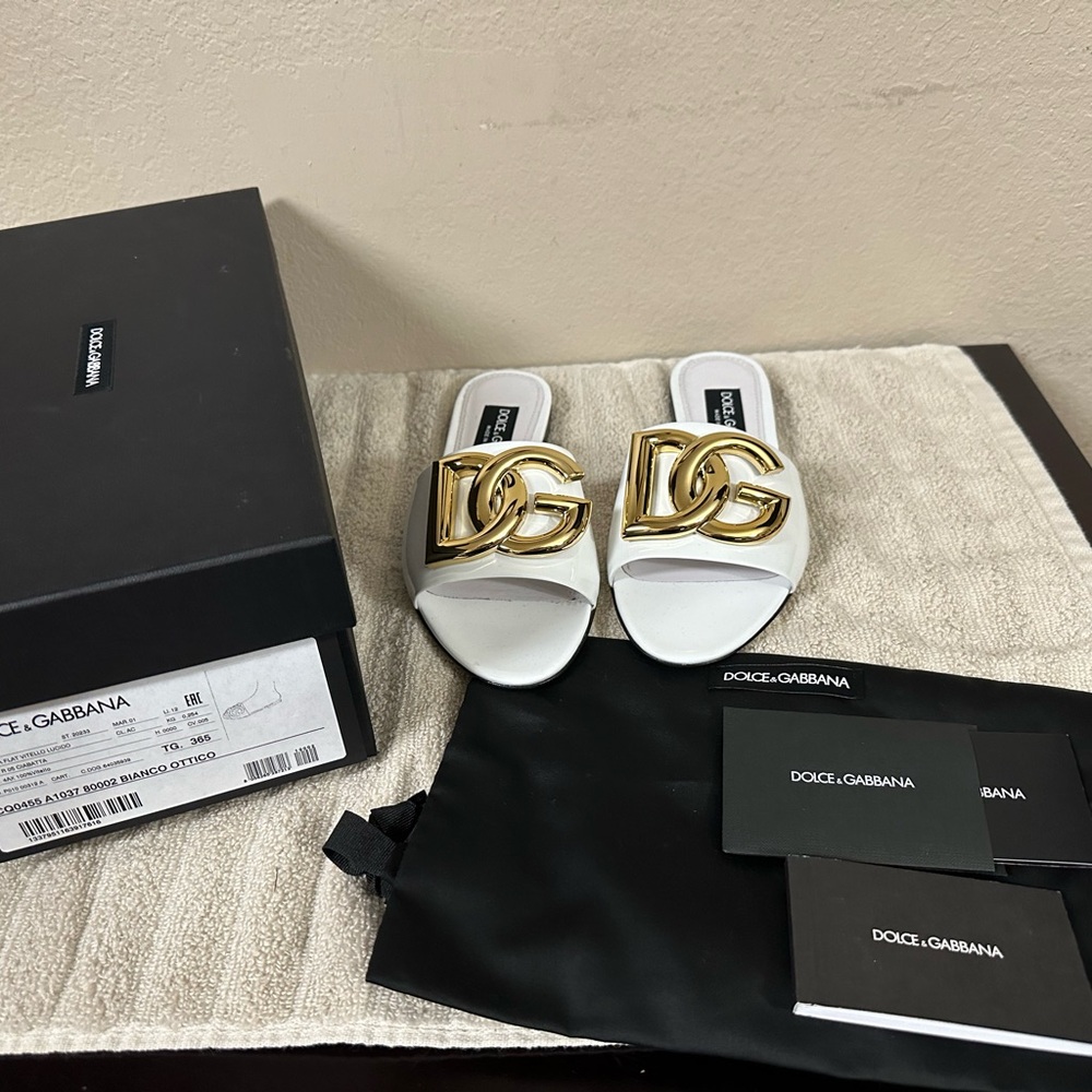 Authentic Dolce & Gabbana White and Gold Mules